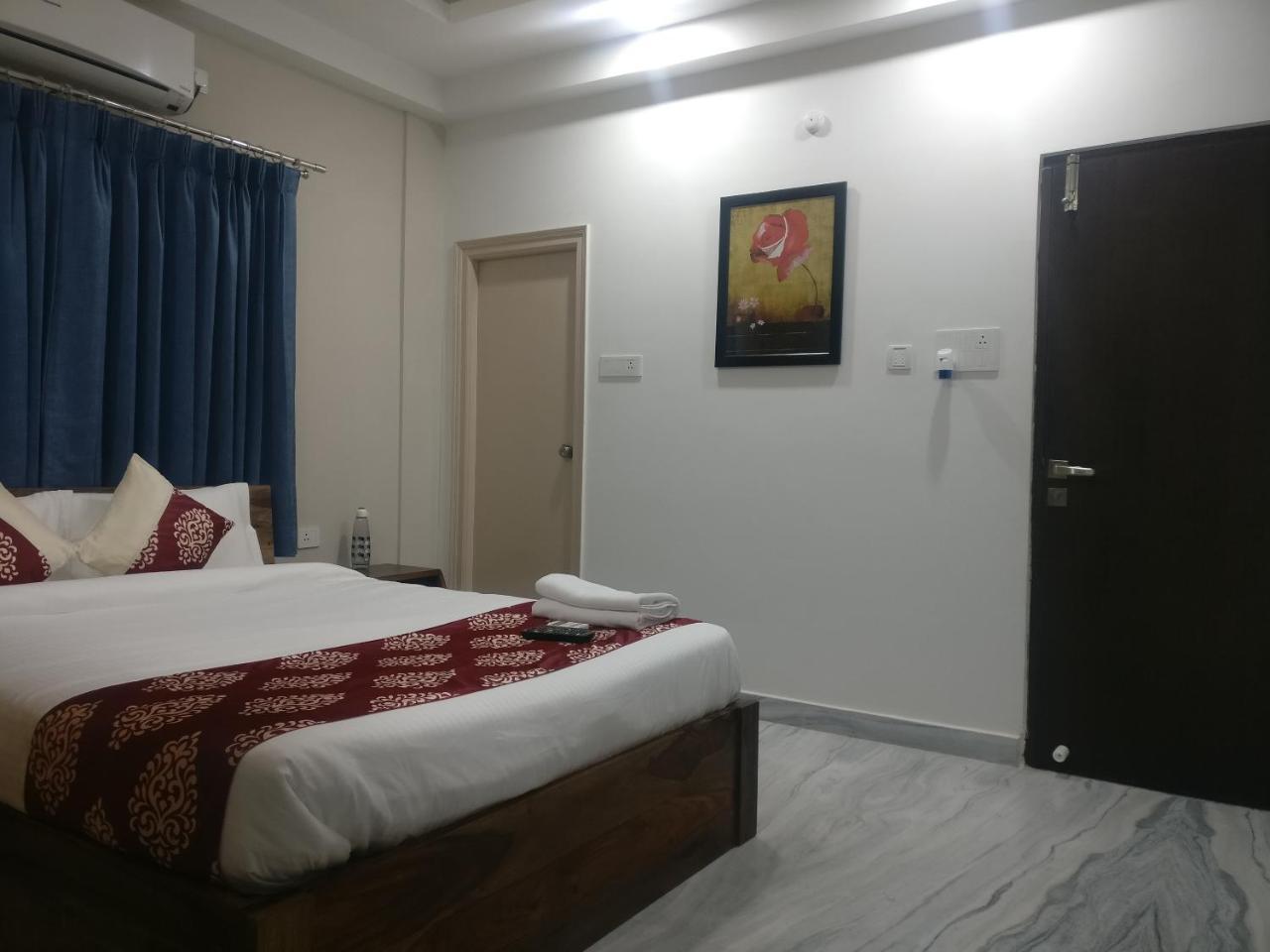 Misty Lake Guest House Hyderabad Exteriör bild