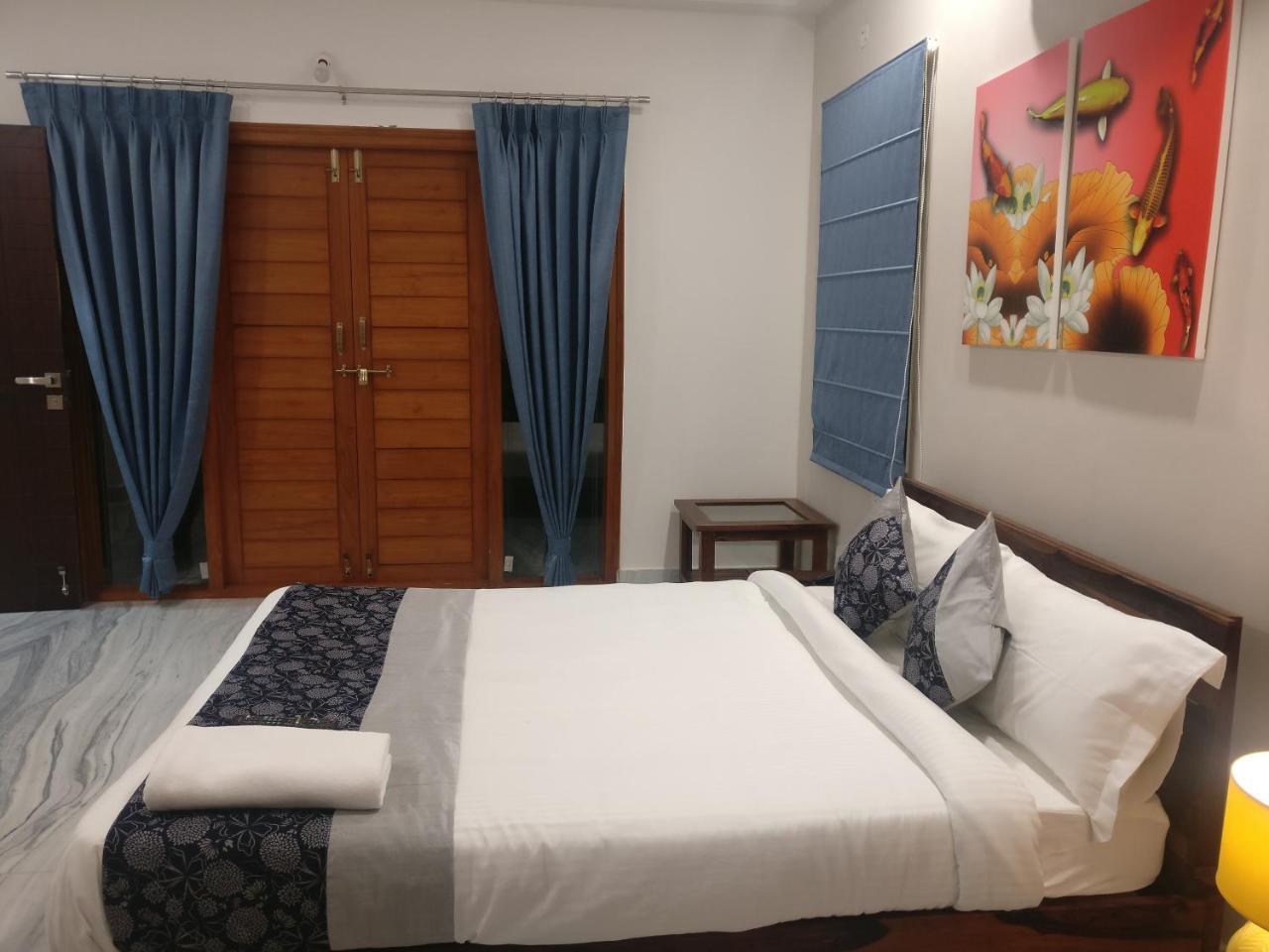 Misty Lake Guest House Hyderabad Exteriör bild